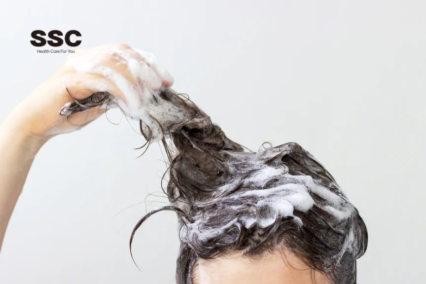 Dầu gội cho tuổi teen: Giải pháp sạch bết, ngăn mùi, tự tin cả ngày