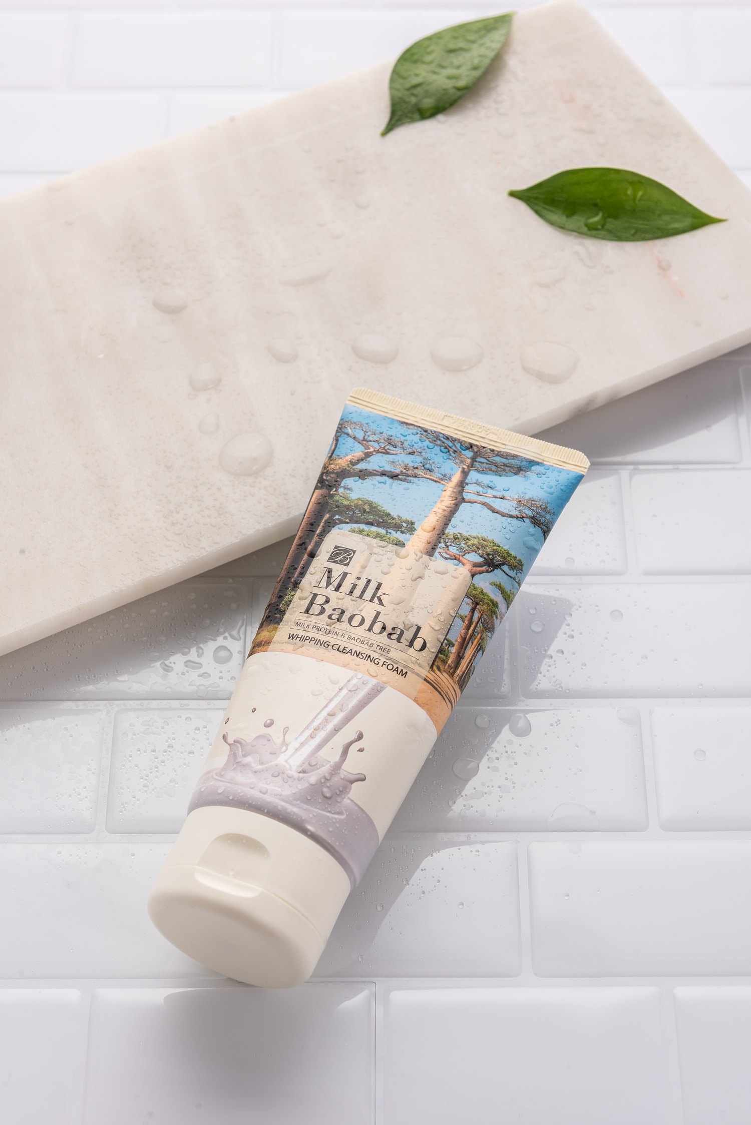 Sữa rửa mặt tạo bọt MILK BAOBAB 120ml