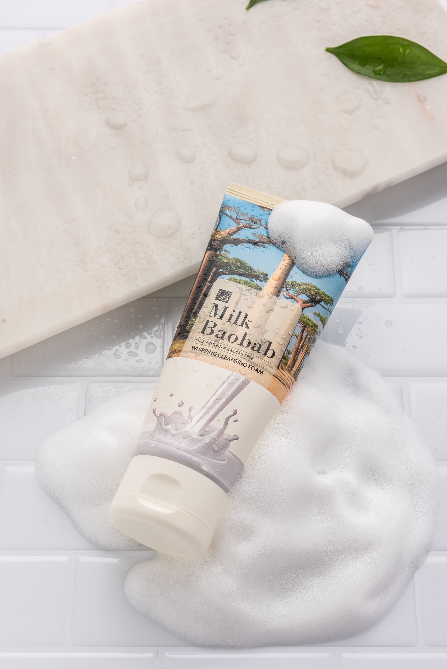 Sữa rửa mặt tạo bọt MILK BAOBAB 120ml