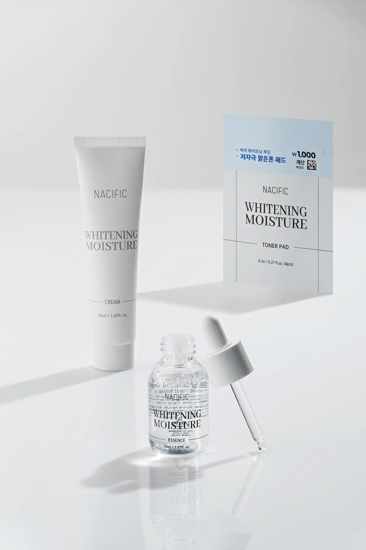 네시픽 화이트닝 모이스처 에센스 30ml 3
