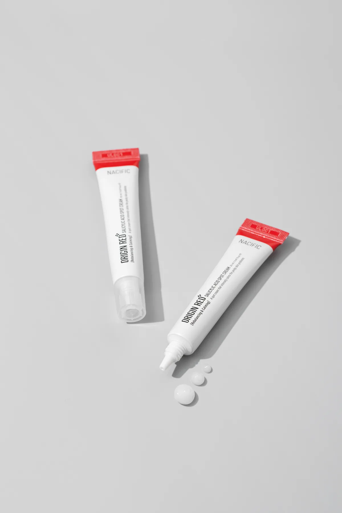 네시픽 오리진 레드 살리실산 스팟 크림 20ml 연출 1